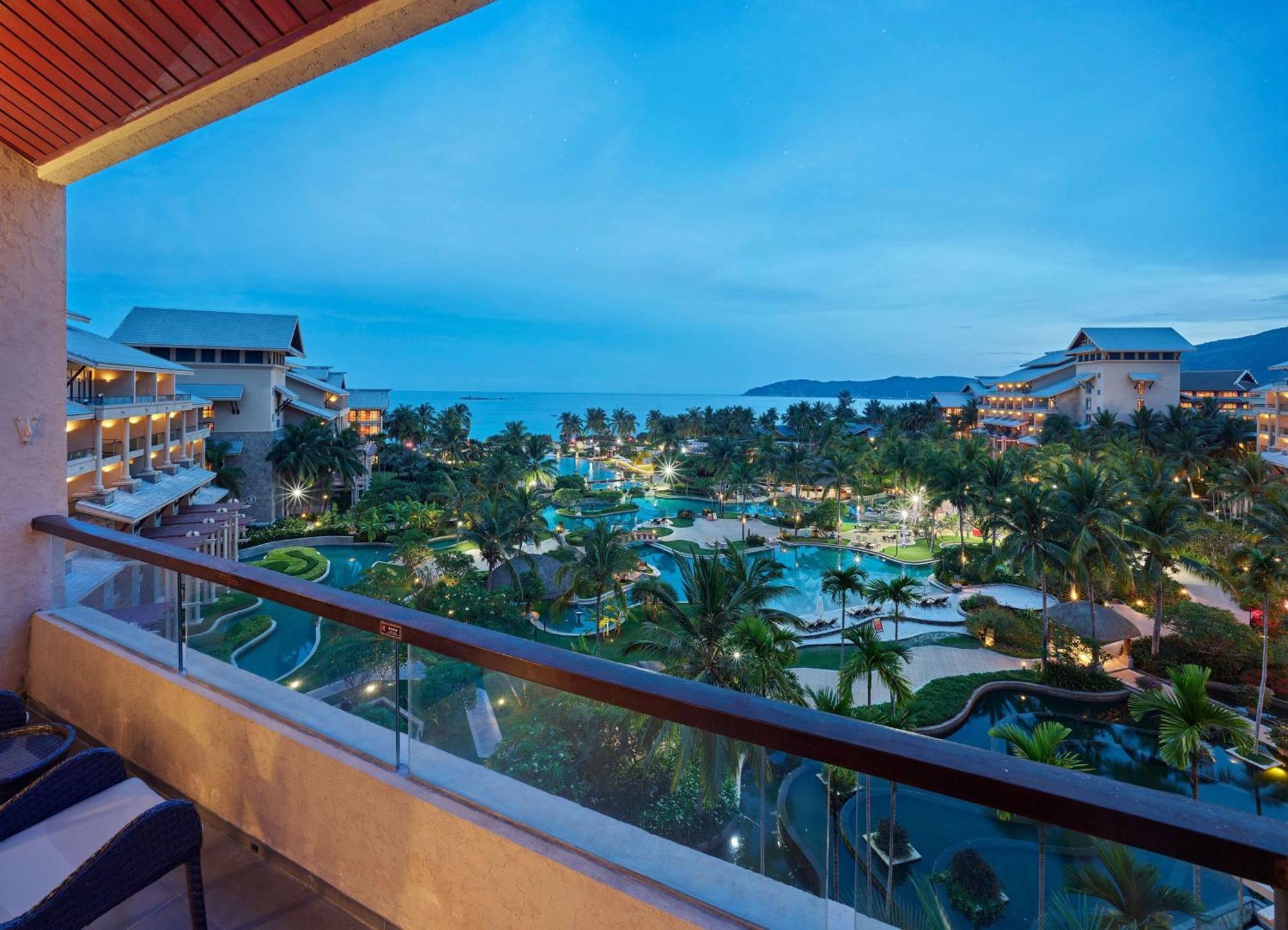 Hilton Sanya Yalong Bay Resort & Spa Екстер'єр фото